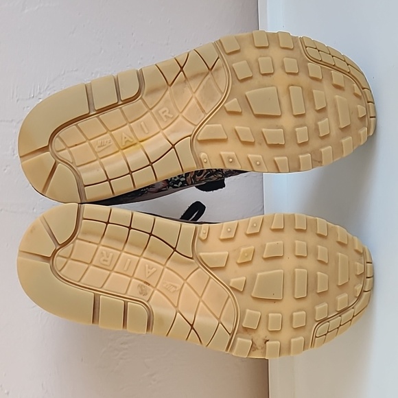 Nike AIR MAX 1 Heritage SPRING MIX Black Floral  Women's Size 7 Rare - Picture 10 of 14